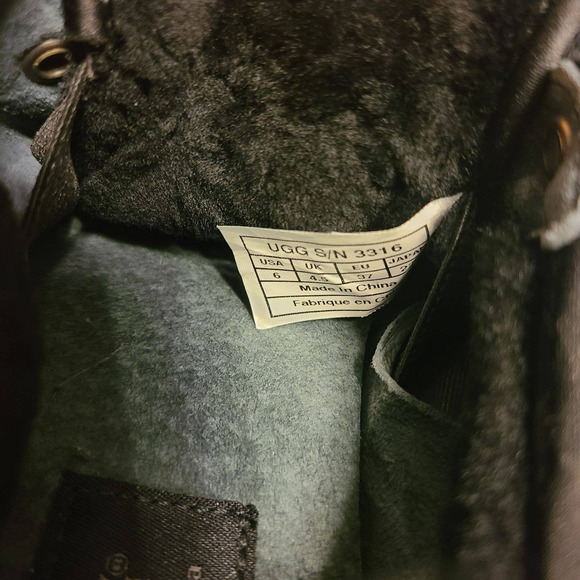 Womens Ugg Slip-on Shoes Size‎ 6 - Picture 8 of 11